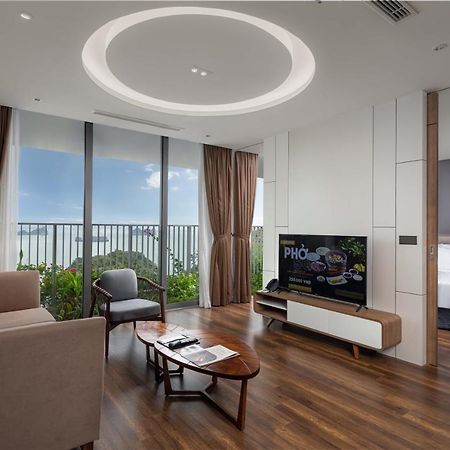 Flamingo Premium Lan Ha Bay Resort Hai Phong Exterior foto
