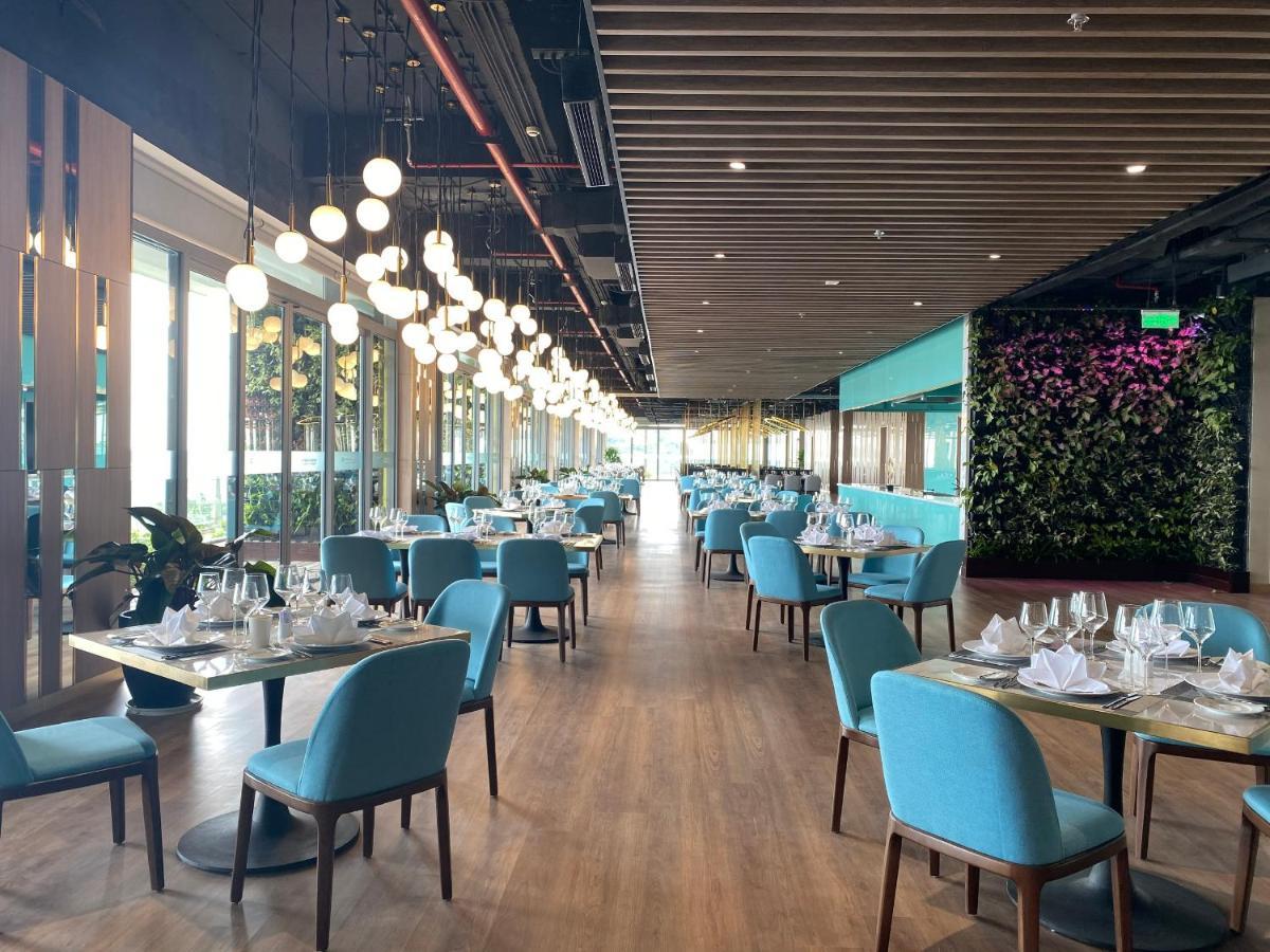 Flamingo Premium Lan Ha Bay Resort Hai Phong Exterior foto
