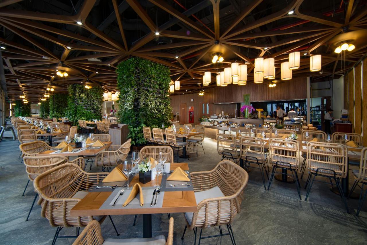 Flamingo Premium Lan Ha Bay Resort Hai Phong Exterior foto